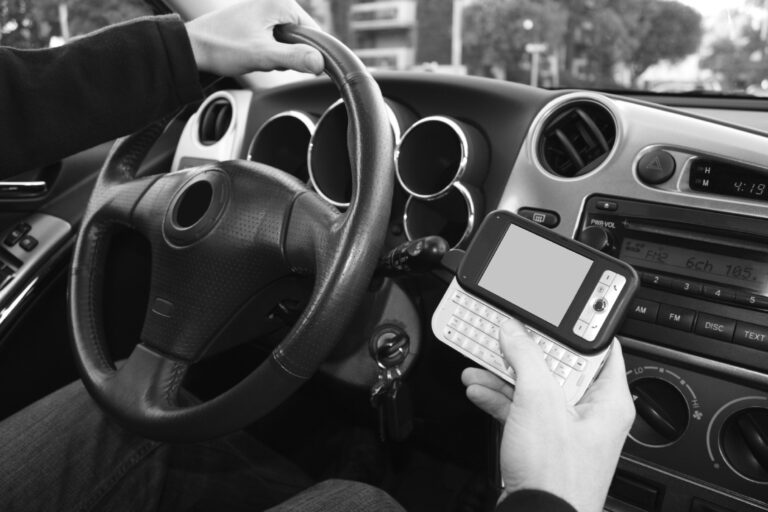 Texting & Driving HandsFree Laws in Texas 2019 Complete Guide