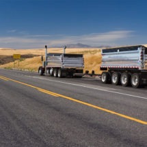 Accidents Caused by 18-Wheeler Stopped on Highway